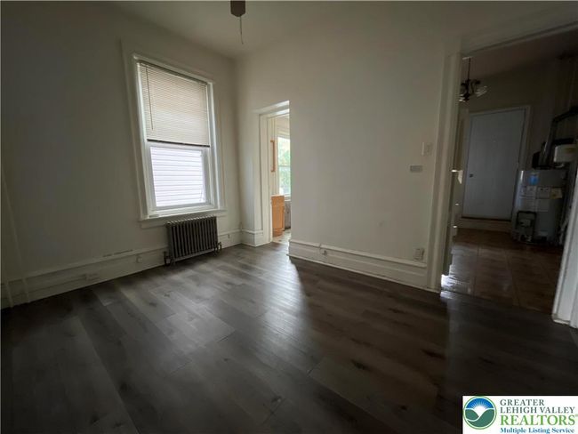 APT-2 - 266 E Walnut St, Condo with 2 bedrooms, 1 bathrooms and null parking in Allentown PA | Image 5