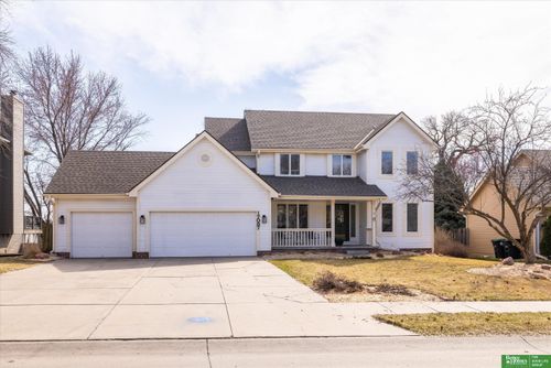 17087 Weir St, Omaha, NE, 68135-1431 | Card Image