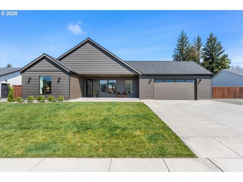 106 W Mcdowell Ct, Yacolt, WA, 98675 | Card Image