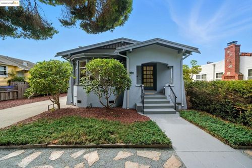 1112 Masonic Ave, Albany, CA, 94706-2328 | Card Image