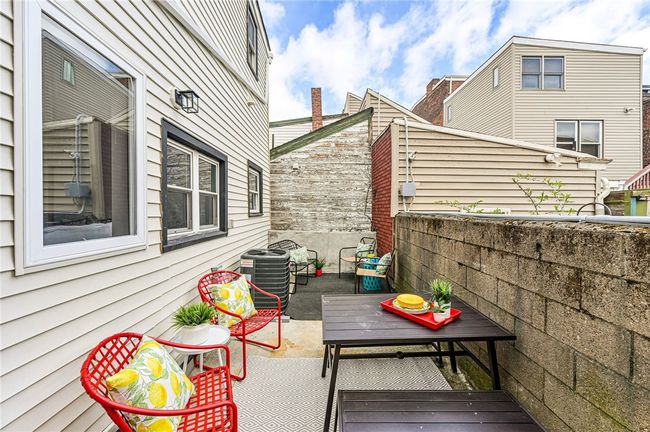 1711 Larkins Way, House other with 4 bedrooms, 2 bathrooms and null parking in Pittsburgh PA | Image 4