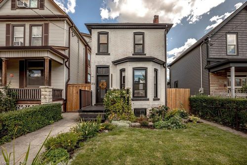 212 Gibson Ave, Hamilton, ON, L8L6K1 | Card Image