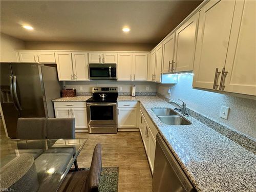 202 Beech St, Suffolk, VA, 23434-3908 | Card Image