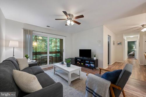 unit-3c-1000 Scarlet Oak Ct, HAMPSTEAD, MD, 21074-4308 | Card Image