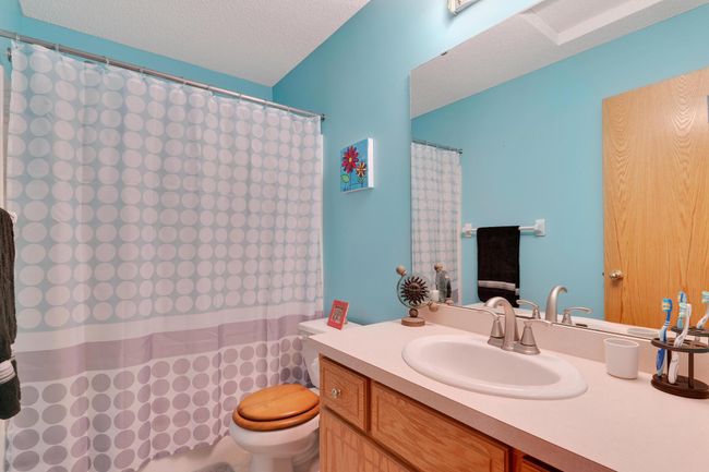 701 11 Th Ave Nw, House other with 3 bedrooms, 3 bathrooms and null parking in Isanti MN | Image 14