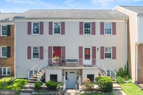 14489 Golden Oak Rd, CENTREVILLE, VA, 20121-2260 | Card Image