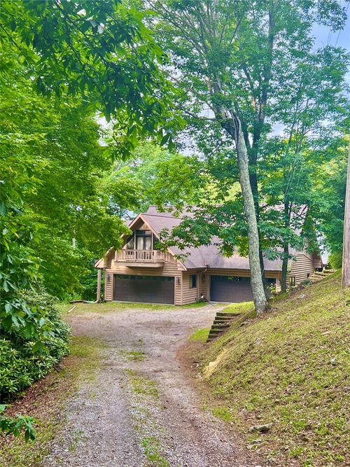 2017 Big Ridge Rd, Glenville, NC, 28736-9714 | Card Image