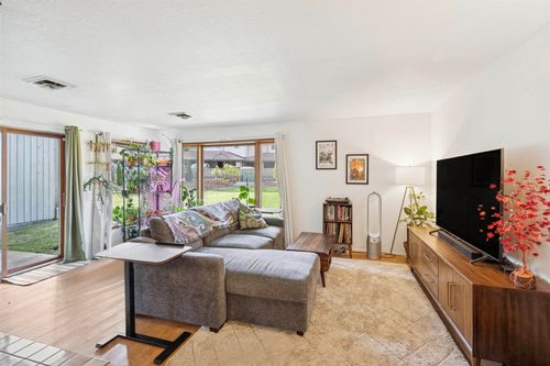 p2-800 F St, Juneau, AK, 99801-1876 | Card Image