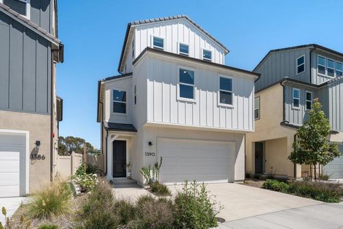 1390 Blue Port Way, Oceanside, CA, 92054 | Card Image