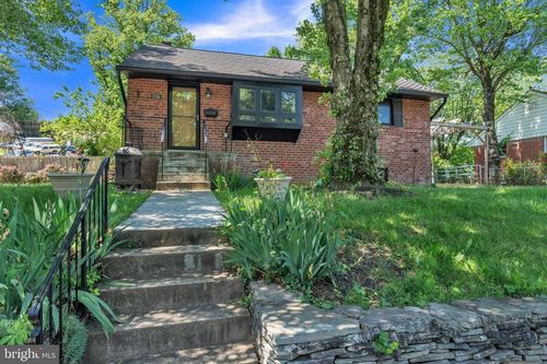 1316 S Buchanan St, ARLINGTON, VA, 22204-3410 | Card Image