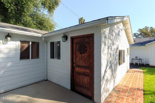 1755 Morada Pl, Altadena, CA, 91001-3324 | Card Image