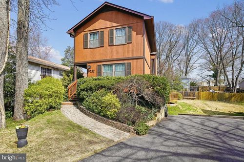 1737 Ridgely Rd, EDGEWATER, MD, 21037-2406 | Card Image