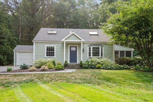 51 Moore Rd, Wayland, MA, 01778-1420 | Card Image