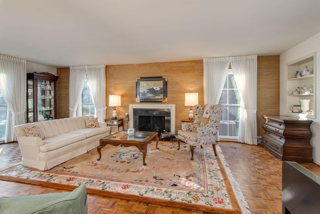 253 Lakeland St, House other with 5 bedrooms, 5 bathrooms and null parking in Grosse Pointe MI | Image 6