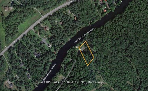 206 Cedar Shores, Bracebridge, ON, P1L1W9 | Card Image