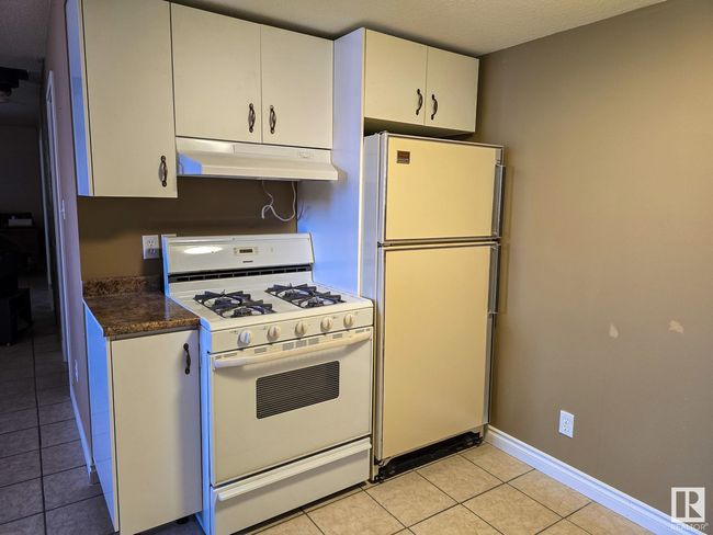 492 Stanley Close, House other with 5 bedrooms, 3 bathrooms and null parking in Spring Lake AB | Image 24