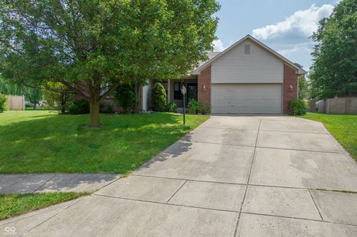 9945 Glenburr Court, Fishers, IN, 46038 | Card Image