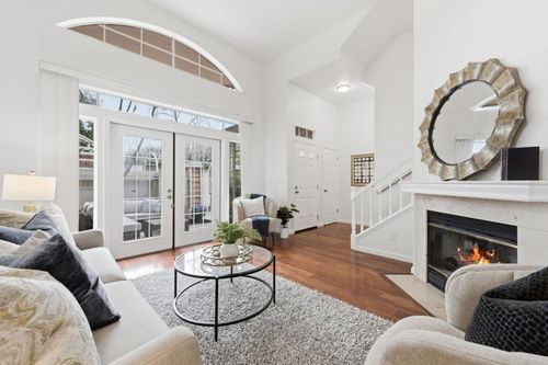 apt-1a-444 San Antonio Rd, Palo Alto, CA, 94306-4647 | Card Image