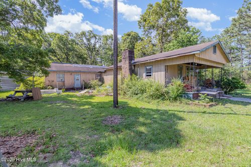 495 Horseshoe Rd, Aberdeen, NC, 28315-5391 | Card Image