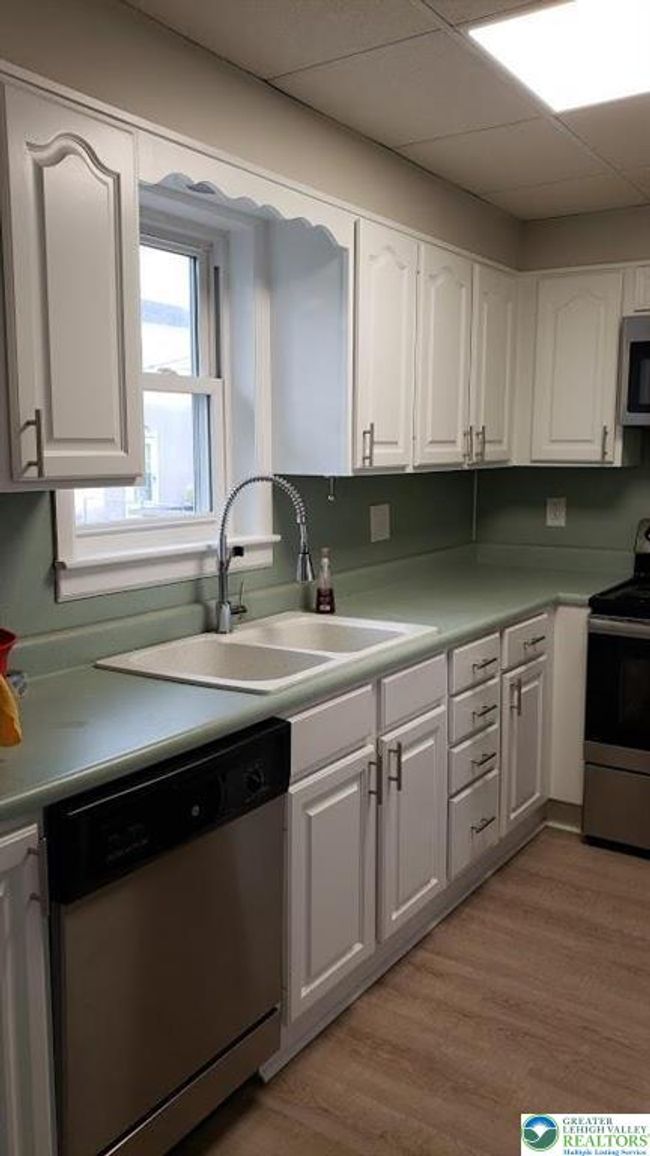 1108 Chestnut St, House other with 3 bedrooms, 3 bathrooms and null parking in Coplay PA | Image 7