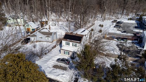 43 Crescent Ave, Farmington, CT, 06032-1704 | Card Image