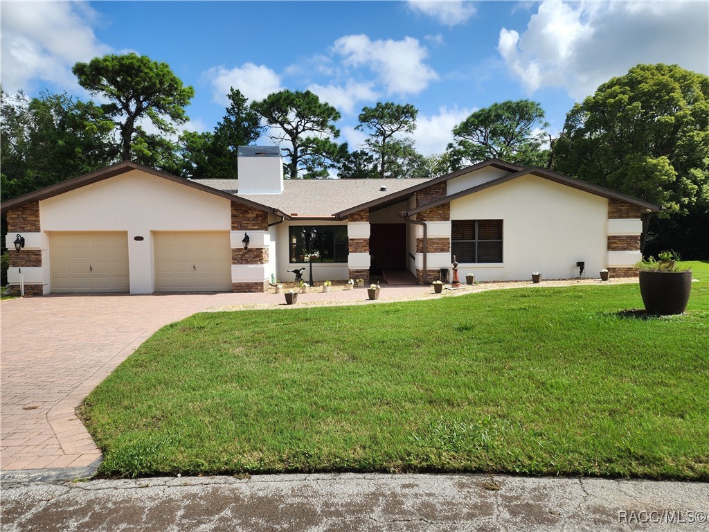 Sandpine Ct, Homosassa, FL 34446