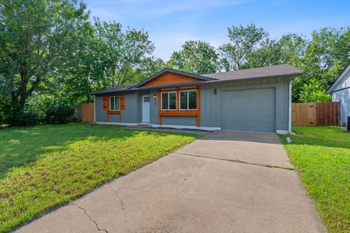 5001 Dove Springs Dr, Austin, TX, 78744-4506 | Card Image
