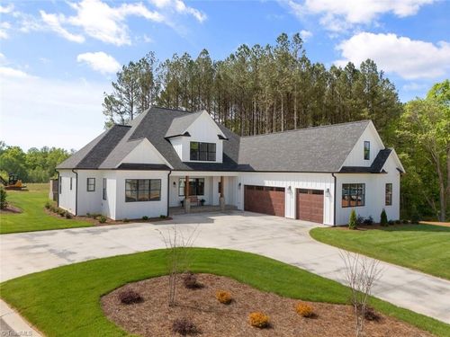 4215 Penn Ave, Winston-Salem, NC, 27105 | Card Image