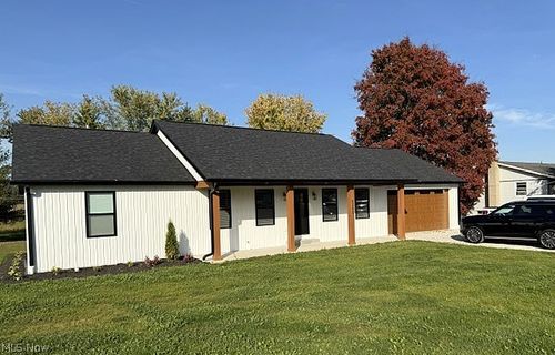 6200 Rollins Dr, Nashport, OH, 43830-9730 | Card Image