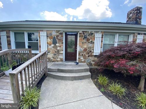 43473 Valleyvista Ln, Chantilly, VA, 20152-1915 | Card Image