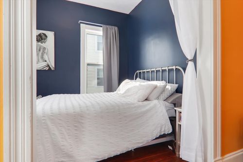 1310 N Livingston St, Bloomington, IL, 61701-1537 | Card Image