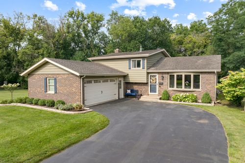 914 Scott St, Algonquin, IL, 60102-2941 | Card Image