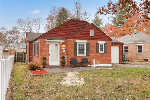 1812 Shady Crest St, Decatur, IL, 62521-3662 | Card Image