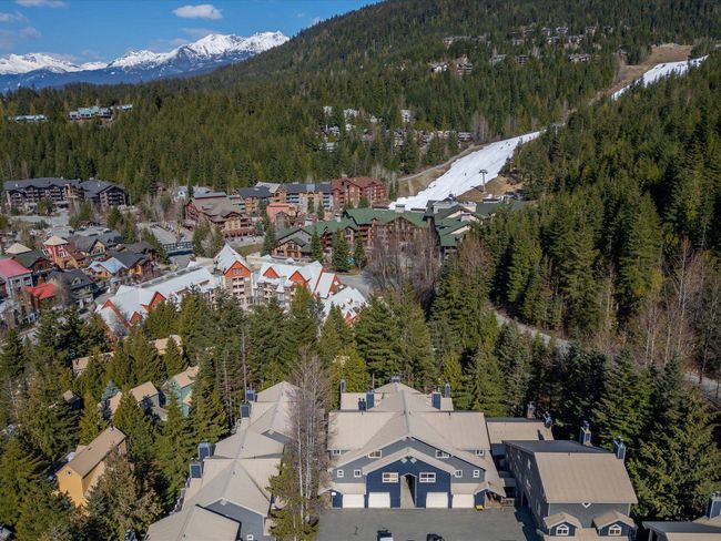 17 - 2211 Marmot Place, Townhouse with 2 bedrooms, 1 bathrooms and 3 parking in Whistler BC | Image 23