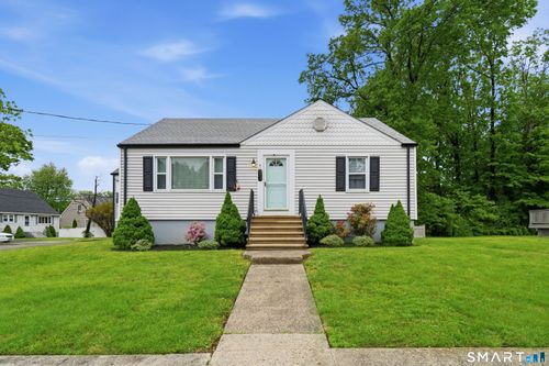 173 Highland St, West Haven, CT, 06516-3518 | Card Image