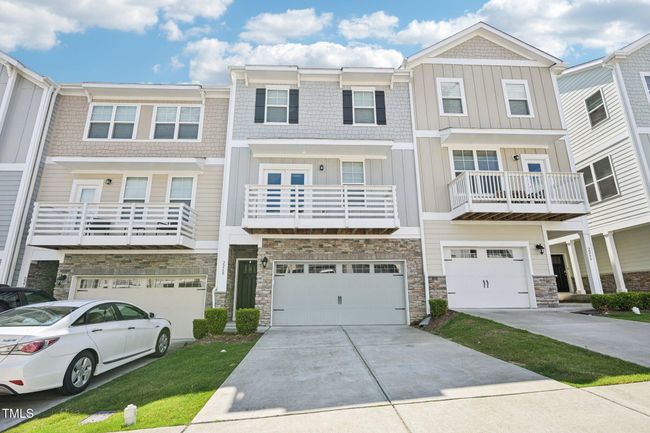 1-web-or-mls-Red Knot Ln-1006-001 | Image 5