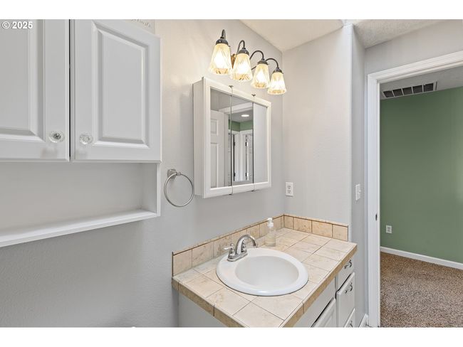 3110 N Princeton St, House other with 4 bedrooms, 3 bathrooms and 2 parking in Newberg OR | Image 32