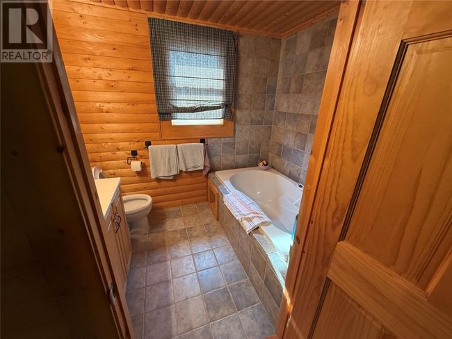 4 Boot Brook Rd, Home with 2 bedrooms, 2 bathrooms and null parking in Howley NL | Image 11