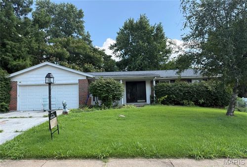3424 San Sevilla Ct, Bridgeton, MO, 63044-3705 | Card Image