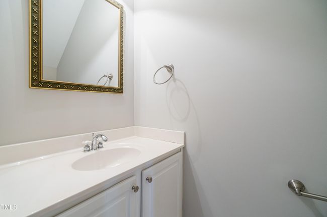 016_ Powder Room | Image 16