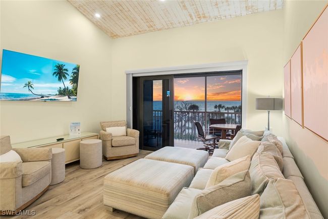2535 Beach Villas, Condo with 4 bedrooms, 3 bathrooms and null parking in CAPTIVA FL | Image 4