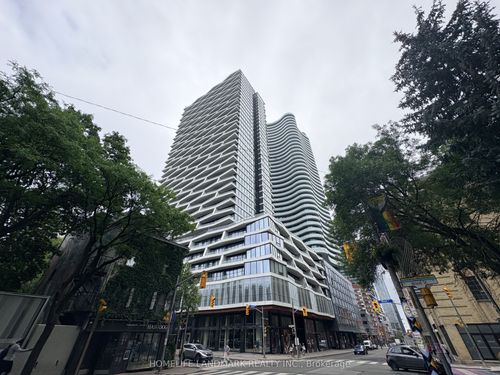 3705-85 Wood St, Toronto, ON, M4Y0E8 | Card Image