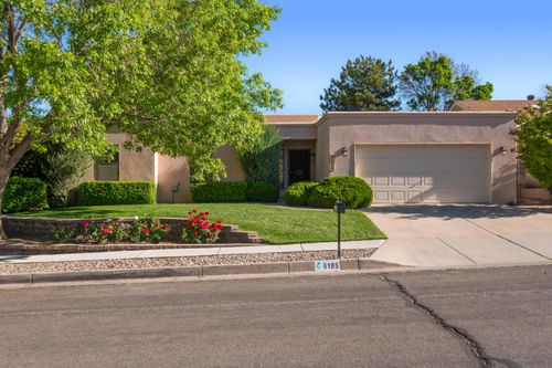 9105 Wallace Ave Ne, Albuquerque, NM, 87109-6447 | Card Image