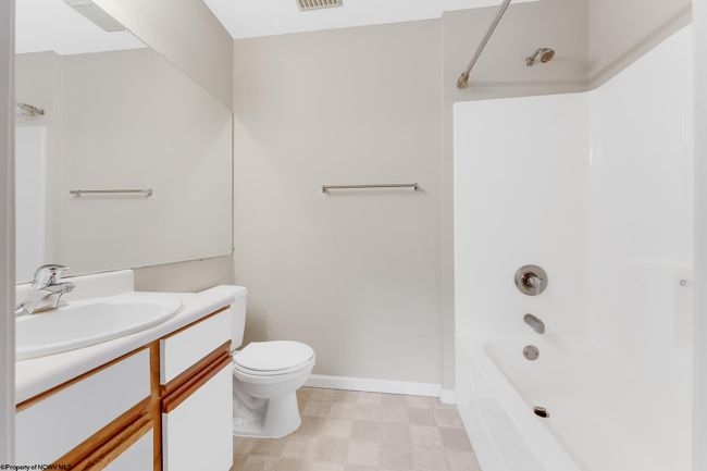 3208 - 3208 University Commons Dr, Condo with 4 bedrooms, 4 bathrooms and 3 parking in Star City WV | Image 24