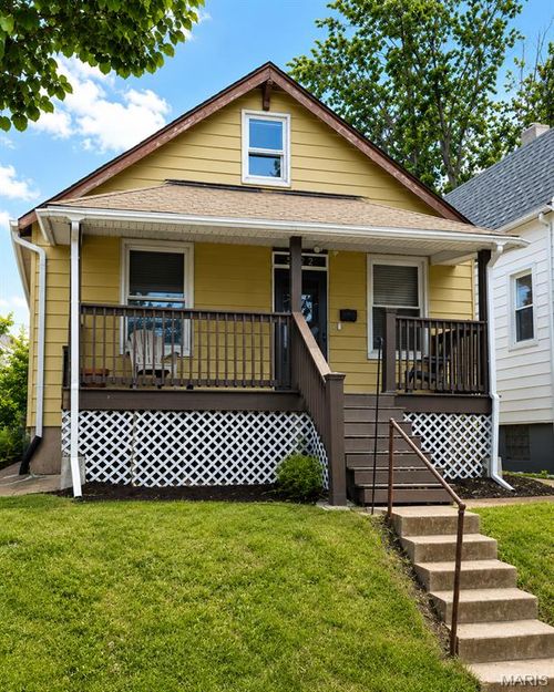 5132 Dresden Ave, Saint Louis, MO, 63116-1326 | Card Image