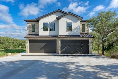 A - 200 Right Lane, Home with 3 bedrooms, 2 bathrooms and 4 parking in Horseshoe Bay TX | Image 1