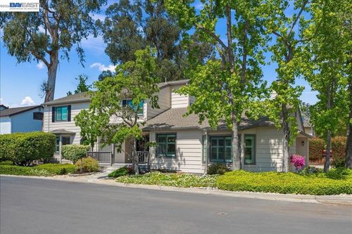 1784 Creek Rd, Livermore, CA, 94550-5641 | Card Image