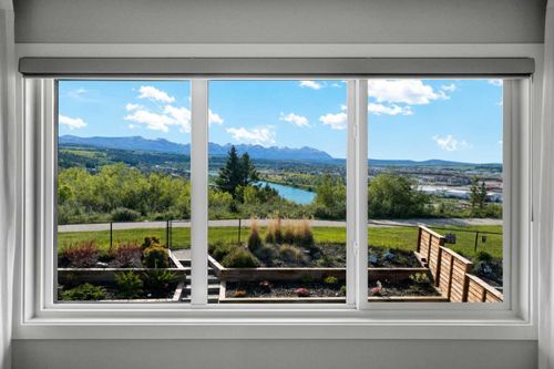 135 Precedence Hill, Cochrane, AB, T4C2T6 | Card Image
