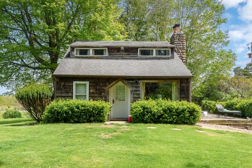 7989 Butler Rd, Nashville, MI, 49073-9321 | Card Image