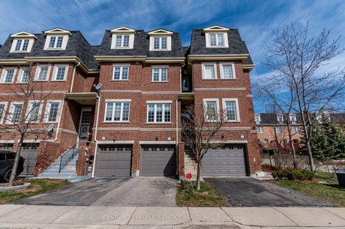 29-435 Hensall Cir, Mississauga, ON, L5A4P1 | Card Image
